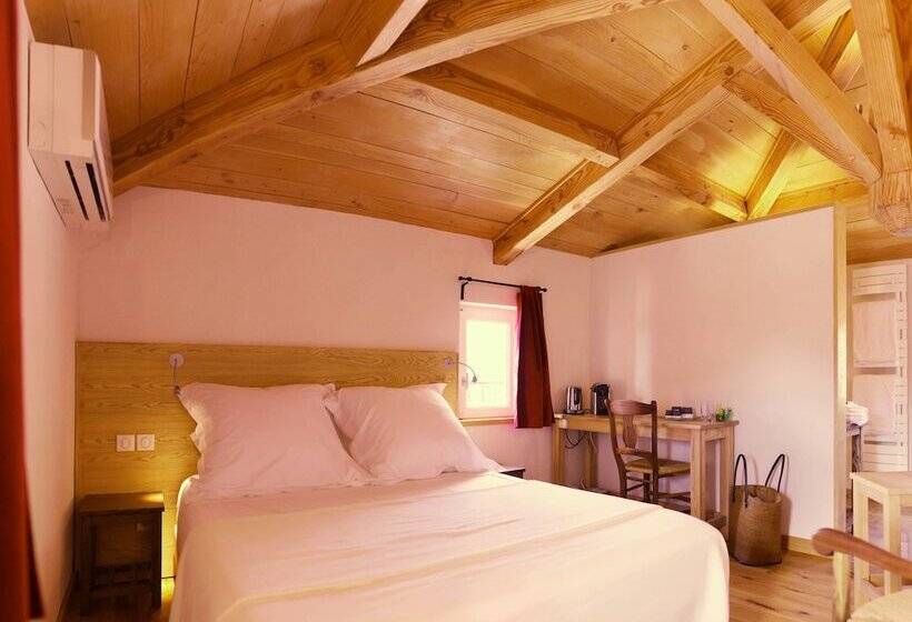 Номер Стандарт, Les Carriers Maison D'hôtes