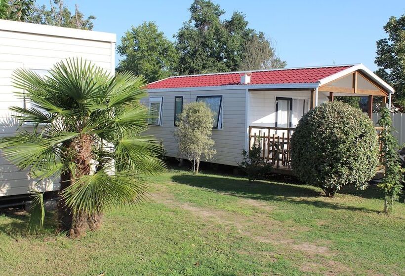 خانه 2 خوابه, Camping La Chenaie