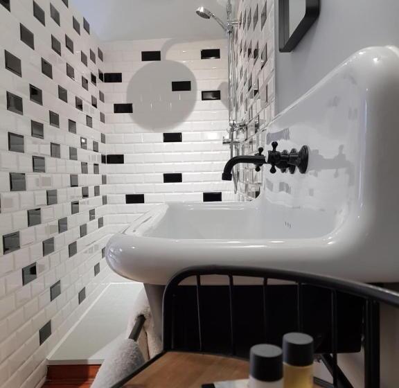Студия Deluxe, Les Hauts De Chalonne