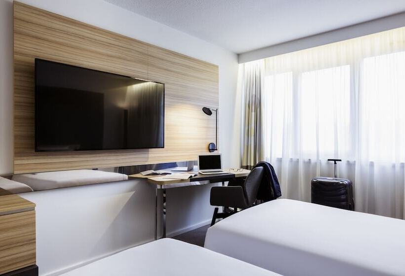 Классический Номер, Novotel Saintetienne Centre Gare Chateaucreux