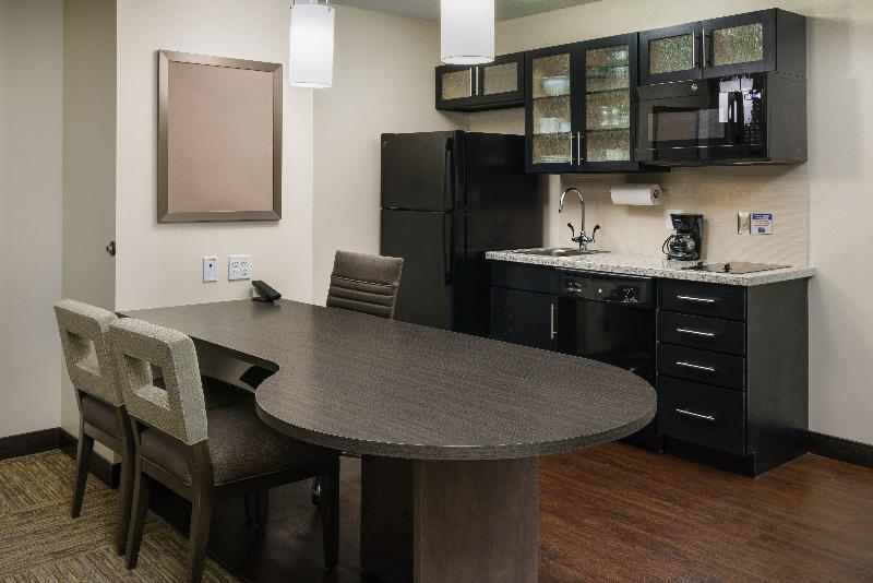 سوئیت برای معلولان, Candlewood Suites   Orlando   Lake Buena Vista, An Ihg