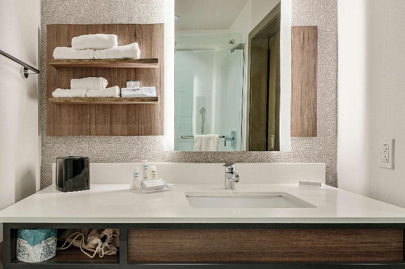 سوئیت برای معلولان, Candlewood Suites   Orlando   Lake Buena Vista, An Ihg