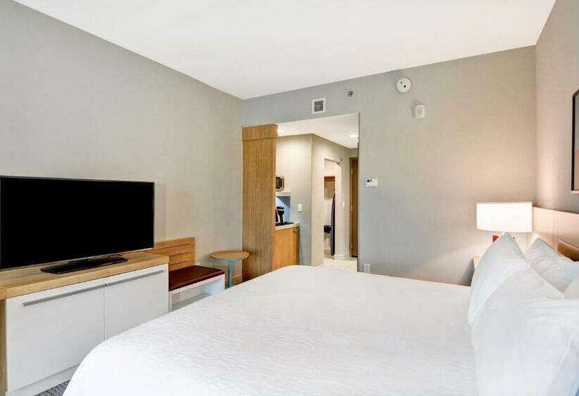 Номер Премиум, Hilton Garden Inn Biloxi