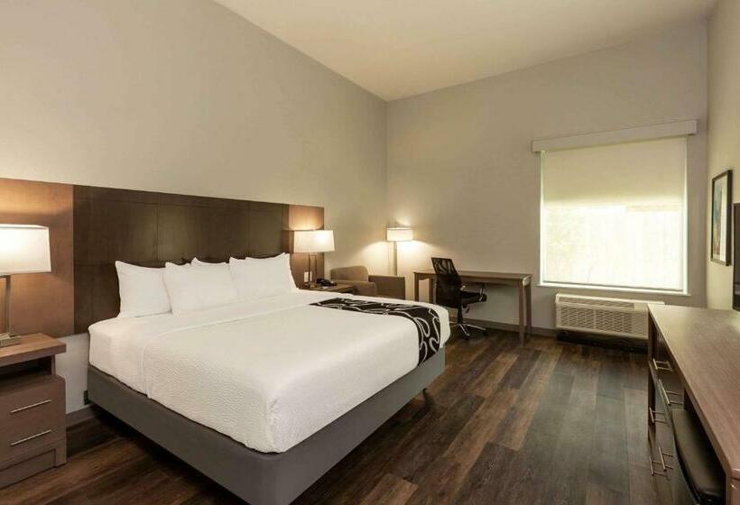 Номер Стандарт Кровать Кинг Адаптированный для Инвалидов, La Quinta Inn & Suites By Wyndham Lafayette Oil Center
