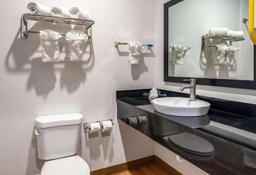스탠다드 룸 킹사이즈 침대, Studio 6 Lake Charles