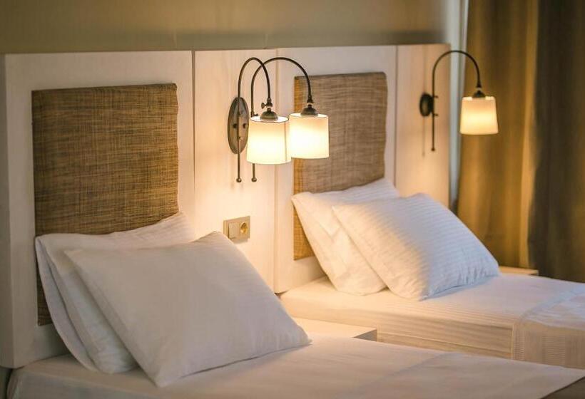 Семейный Номер, Ayvalık Sea Resort