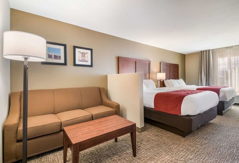 Люкс, Comfort Inn & Suites Harrisburg  Hershey West