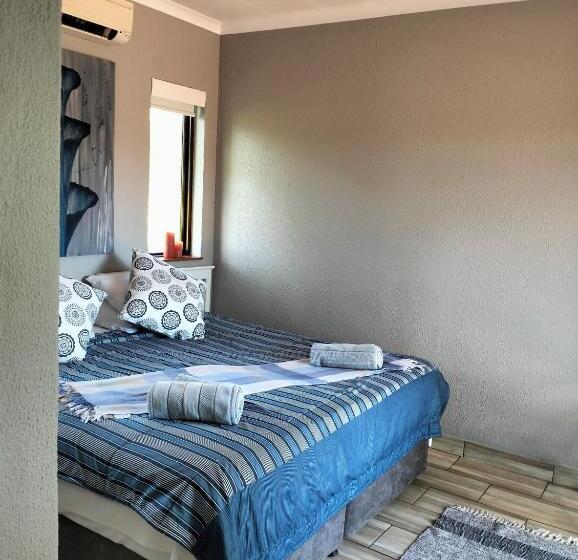 اتاق استاندارد با بالکن, Greenway Woods Resort