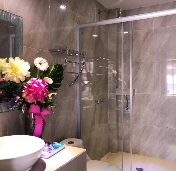 اتاق لوکس, Santa Fe Hotel Boutique