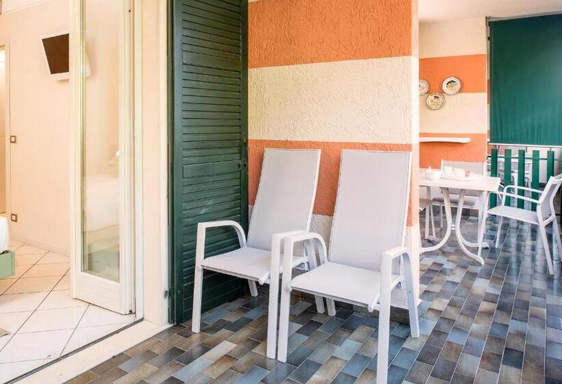 带1个卧室的高级公寓, Blue Lake Residence   Bardolino