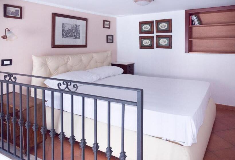 اتاق استاندارد چهار تخته, Kalamarina Rooms