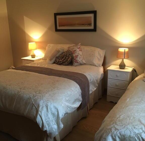 اتاق استاندارد, Carrick House B&b
