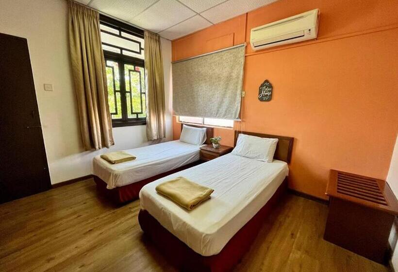 اتاق استاندارد با سرویس بهداشتی مشترک, Heng Ann Guest House