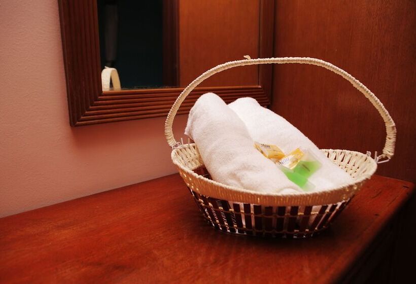 اتاق خانوادگی, Heng Ann Guest House