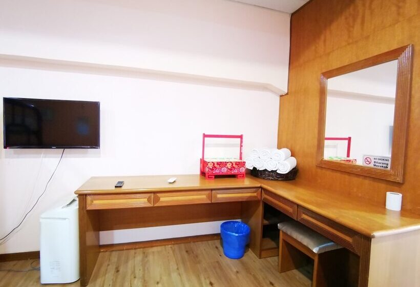 اتاق خانوادگی, Heng Ann Guest House
