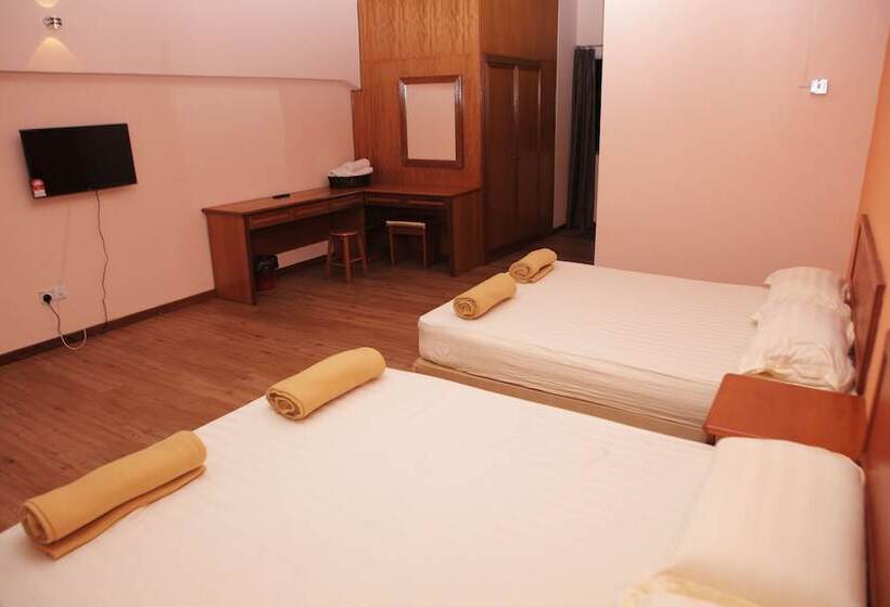 اتاق خانوادگی, Heng Ann Guest House