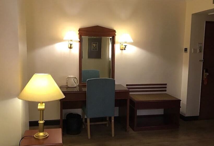 اتاق لوکس یک تخته, The Executive Hotel Lahad Datu