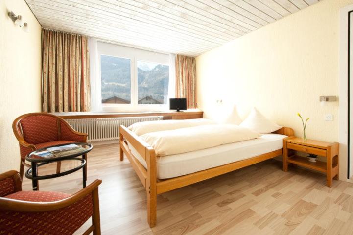 Номер Стандарт, Das Hotel Sherlock Holmes