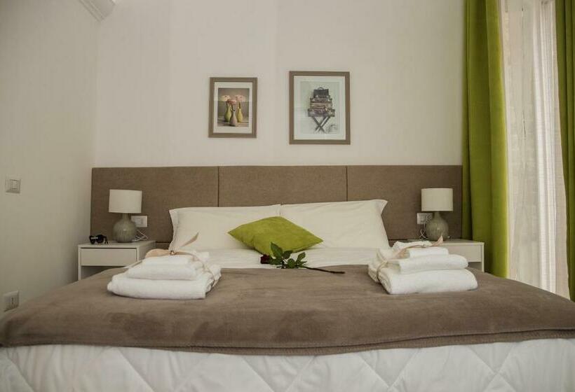 اتاق استاندارد با بالکن, La Civita B&b