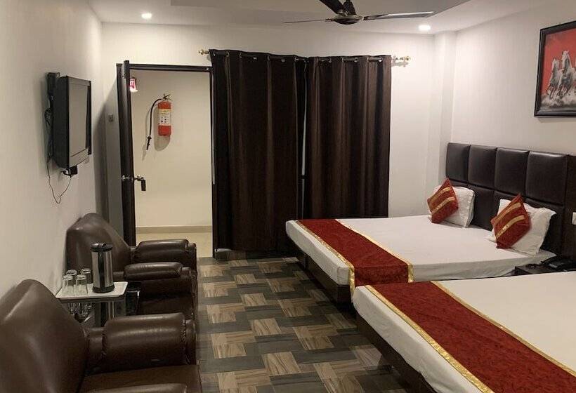 Quarto Familiar, Maha Luxmi Palace