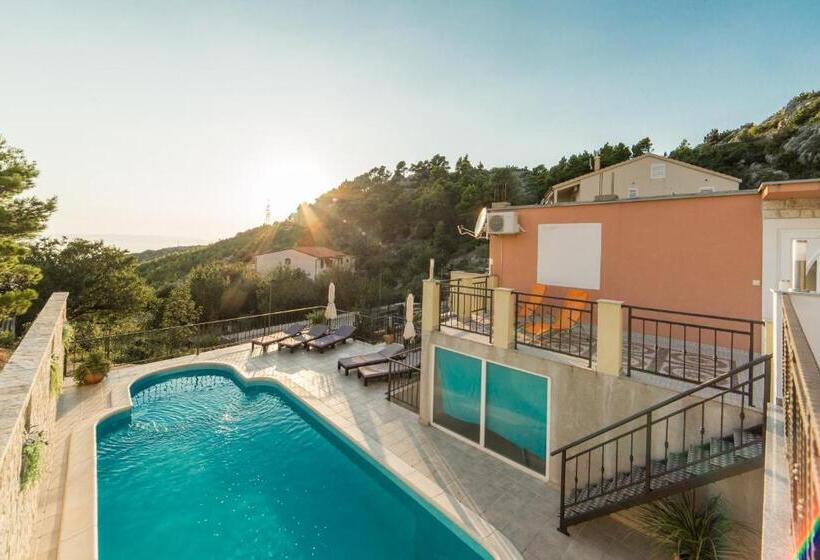 Студия Стандарт, Apartments Maša