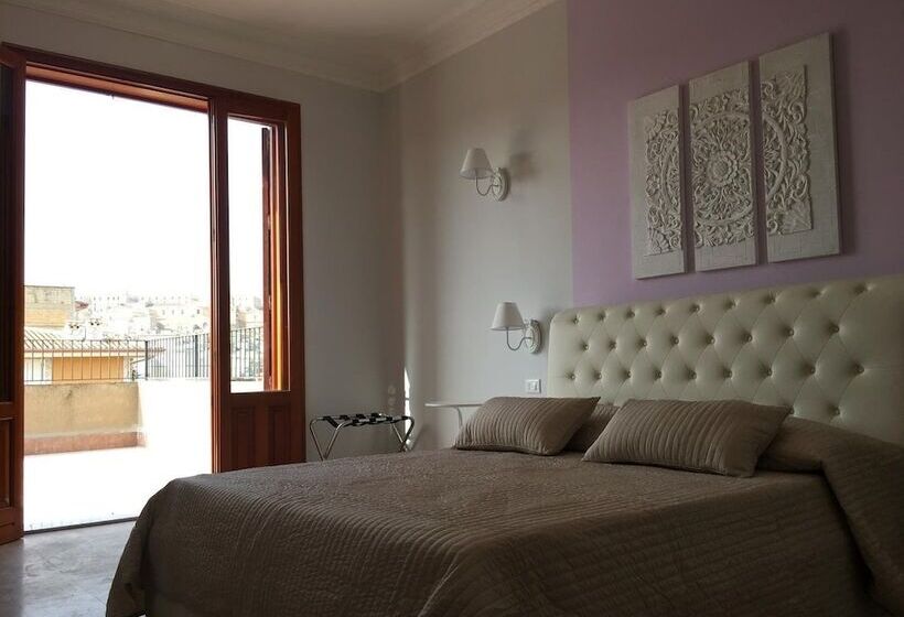 اتاق راحتی سه تخته, Simonetta's Rooms