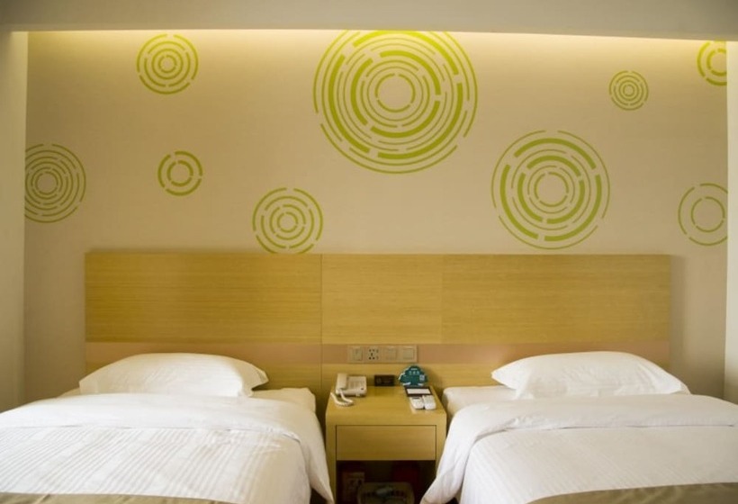 Номер Стандарт, Greentree Inn Jinan Yaoqiang Airport Airport Road Business