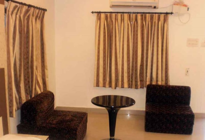 اتاق لوکس, Park Inn Beach Resort