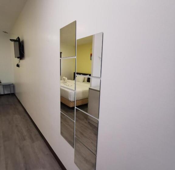 Номер Deluxe Кровать Кинг, Tt Dorf Hotel Matang