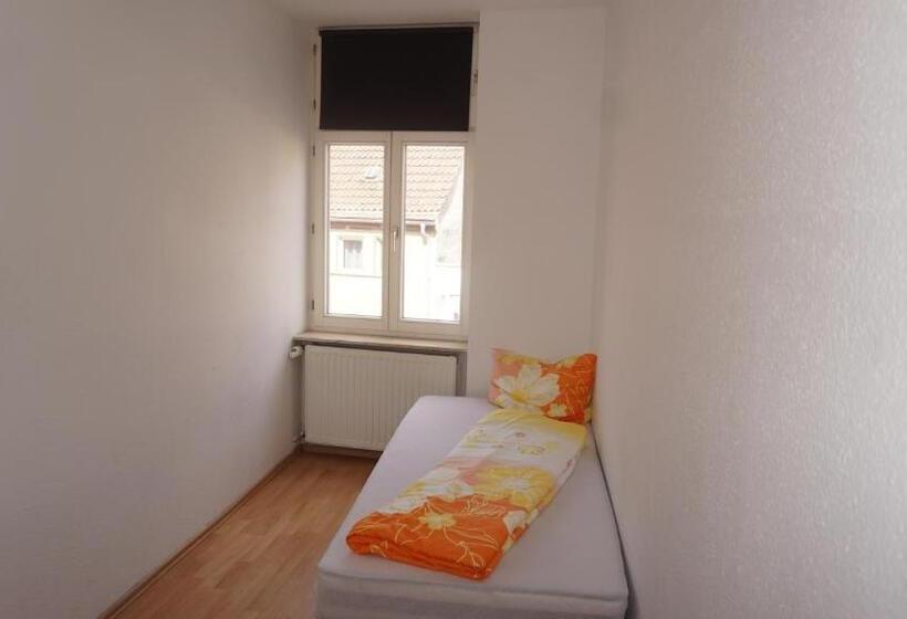 Номер Стандарт Индивидуальный Совместная Ванная, Hostel Vorharz Aschersleben