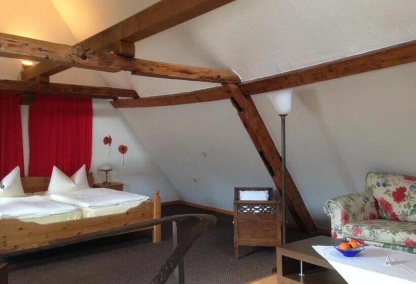 Номер Deluxe, Marktplatzhotel   Restaurant Tafelspitz