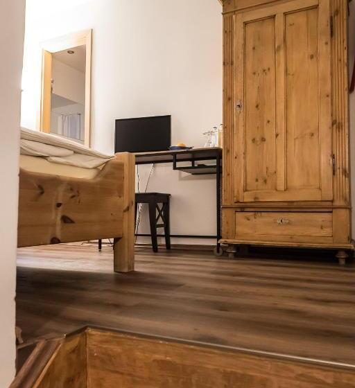 Номер Стандарт Индивидуальный, Marktplatzhotel   Restaurant Tafelspitz