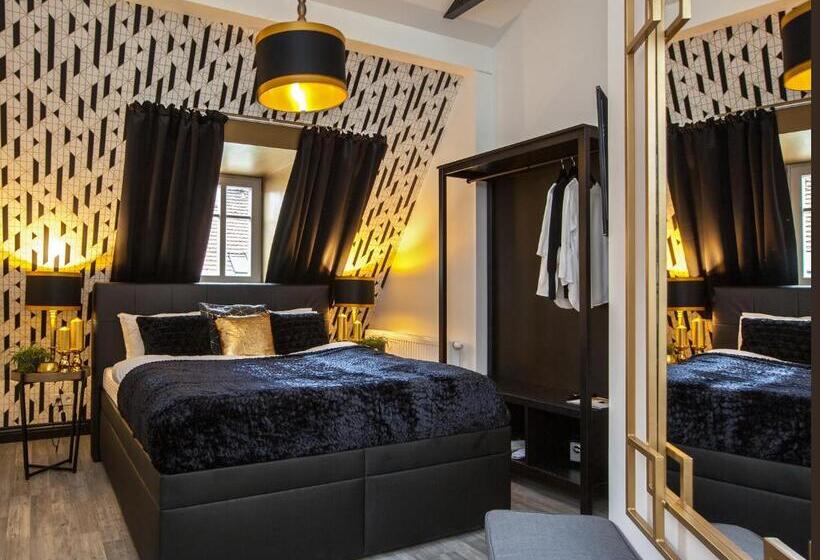 اتاق لوکس, Golden Prague Rooms
