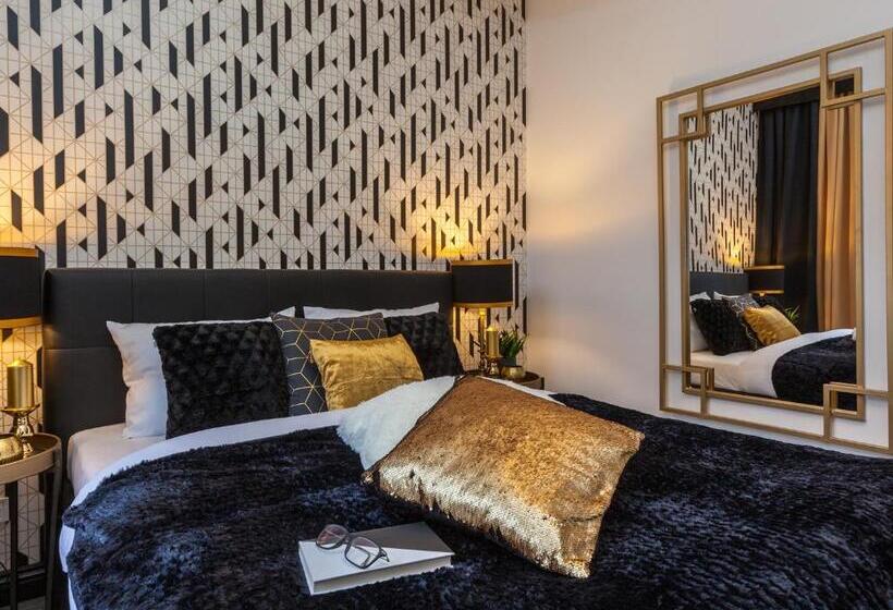 اتاق سوپریور خانوادگی, Golden Prague Rooms