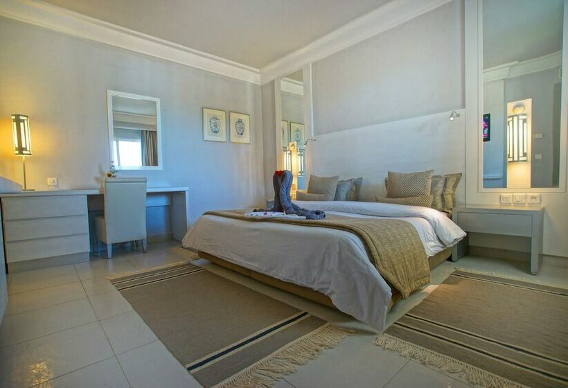سوئیت سینیور, Djerba Plaza Thalasso & Spa