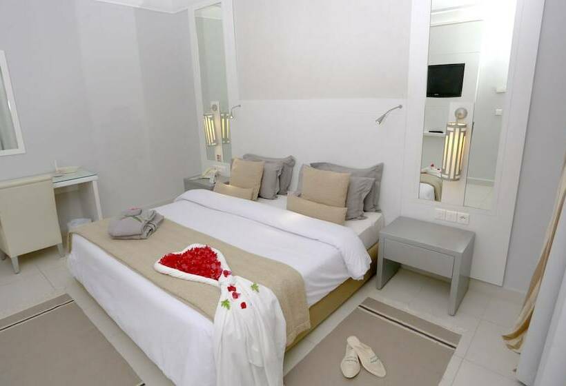 سوئیت سینیور, Djerba Plaza Thalasso & Spa