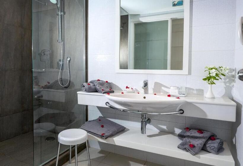 سوییت خانوادگی, Djerba Plaza Thalasso & Spa
