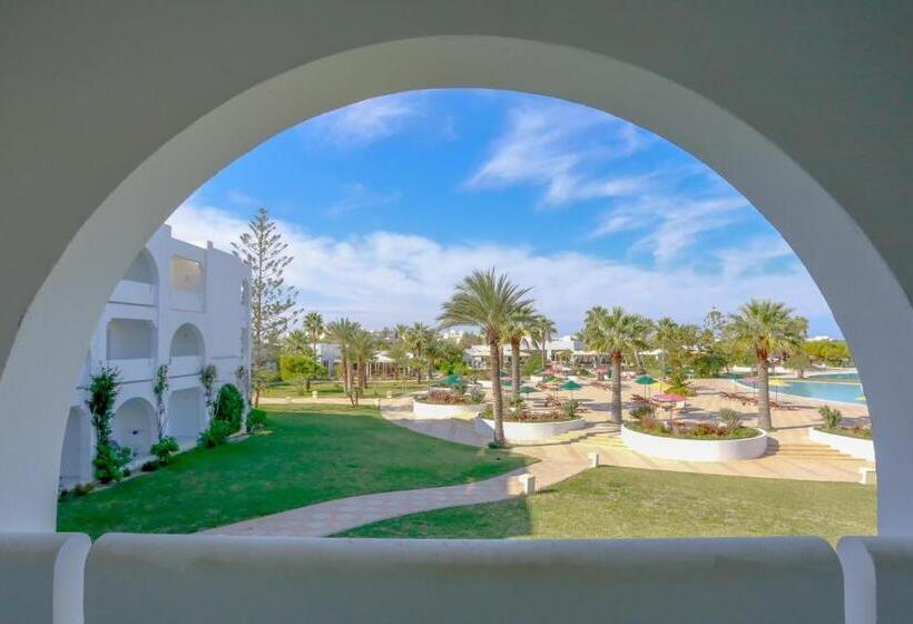 اتاق استاندارد با چشم‌انداز استخر, Djerba Plaza Thalasso & Spa