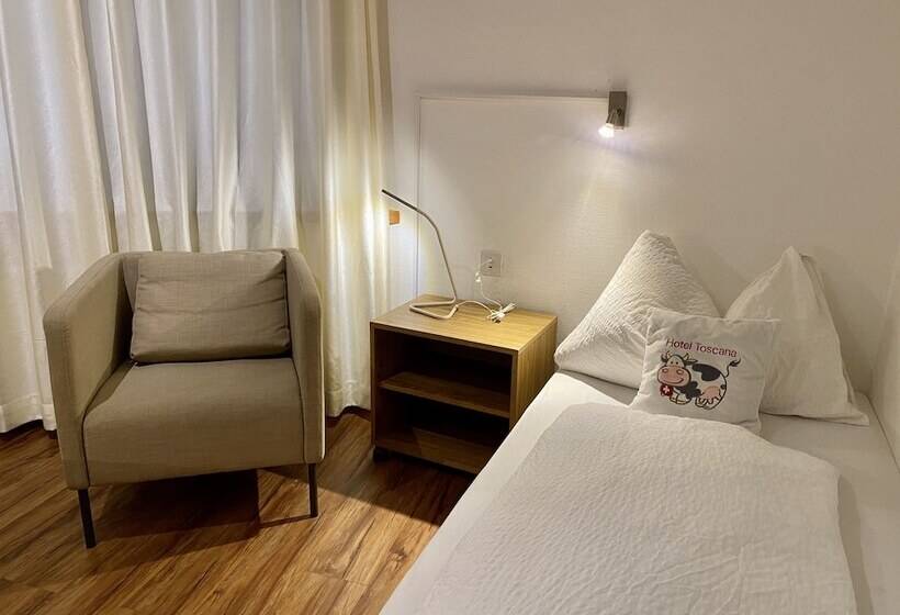 اتاق استاندارد چهار تخته, Toscana