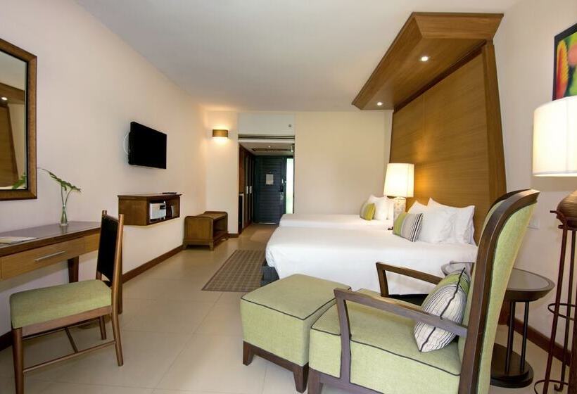 Номер Deluxe, Siam Bayshore Resort Pattaya