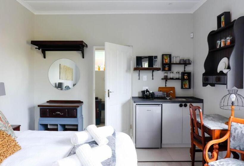 اتاق استاندارد با تخت بزرگ, Arbour1 Guesthouse
