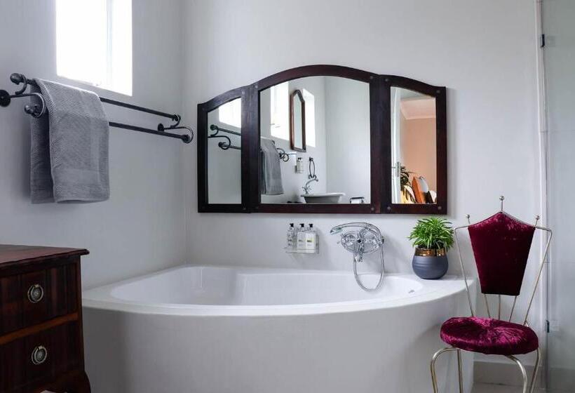 اتاق استاندارد با تخت بزرگ, Arbour1 Guesthouse