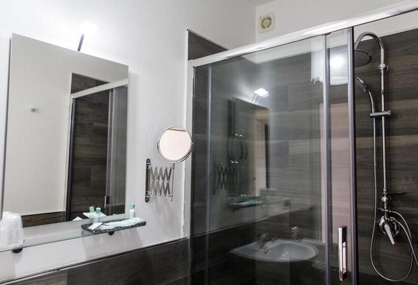 اتاق استاندارد با بالکن و چشم‌انداز دریا, Sea Room Sorrento