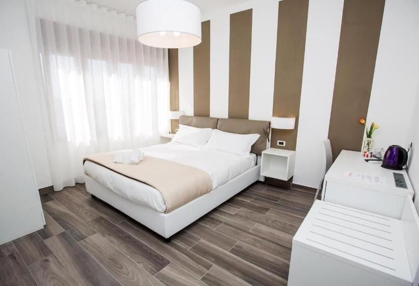 اتاق استاندارد با تخت بزرگ, Sea Room Sorrento