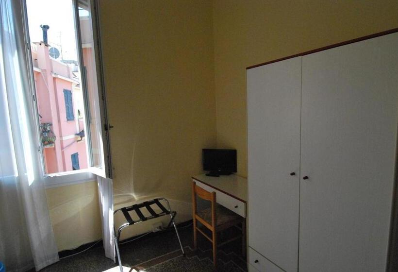 Номер Стандарт Индивидуальный Совместная Ванная, Albergo La Vela