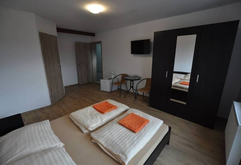 اتاق استاندارد با بالکن, Vipabo Solnespa   Sauna, Grota Solna, łaźnia Parowa