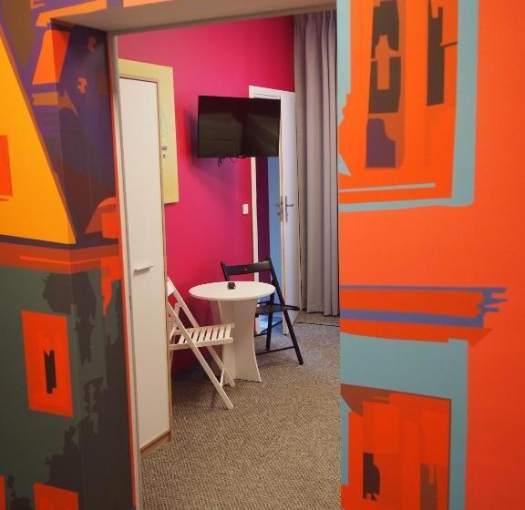 اتاق استاندارد, Moon Hostel Poznań