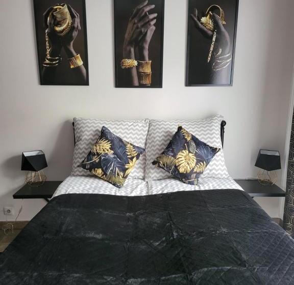 آپارتمان لوکس 1 خوابه, Moon Hostel Poznań