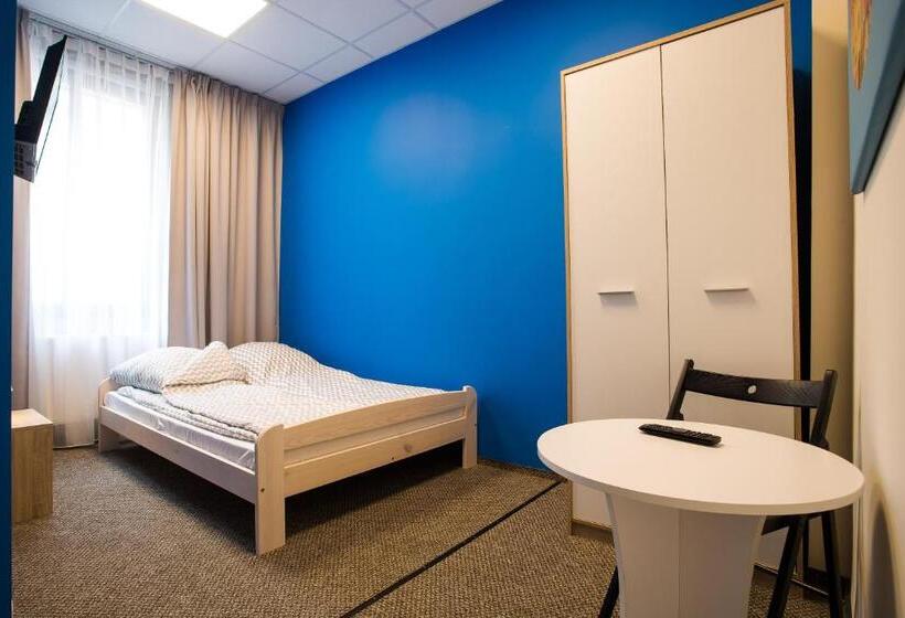 اتاق استاندارد, Moon Hostel Poznań