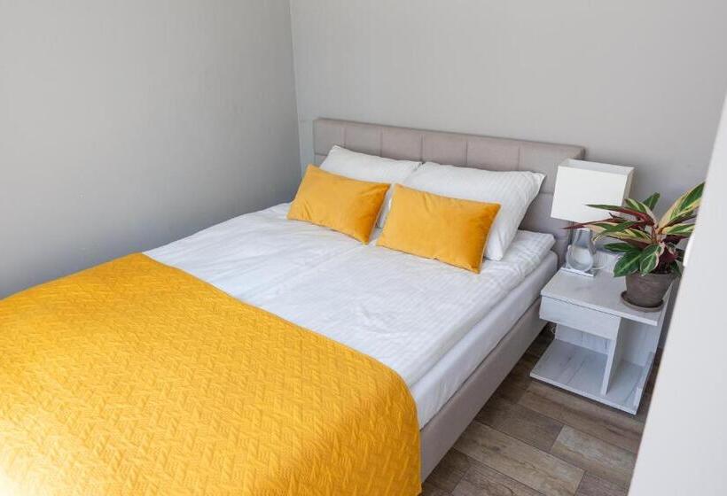 آپارتمان 1 خوابه, Moon Hostel Poznań